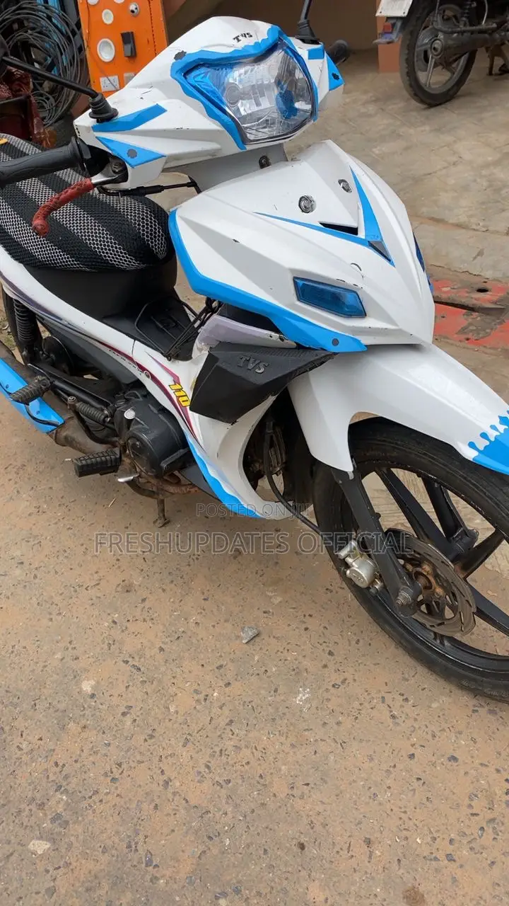 TVS Neo NX 2024 White