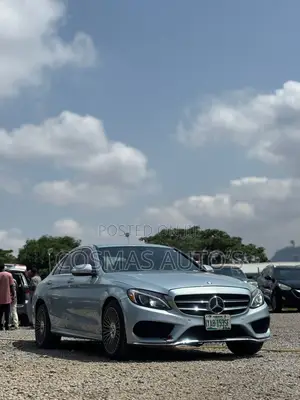 Mercedes-Benz C300 2016 Gray