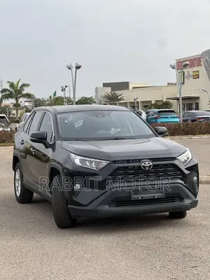 Toyota RAV4 2022 Black