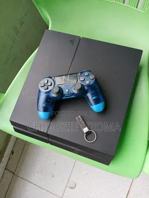 Playstation 4 Ps4 With One Pad (Hacked)