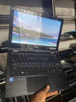 Laptop Acer Spin 1 4GB Intel SSD 72GB