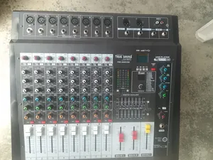 8channells Powered Mixer