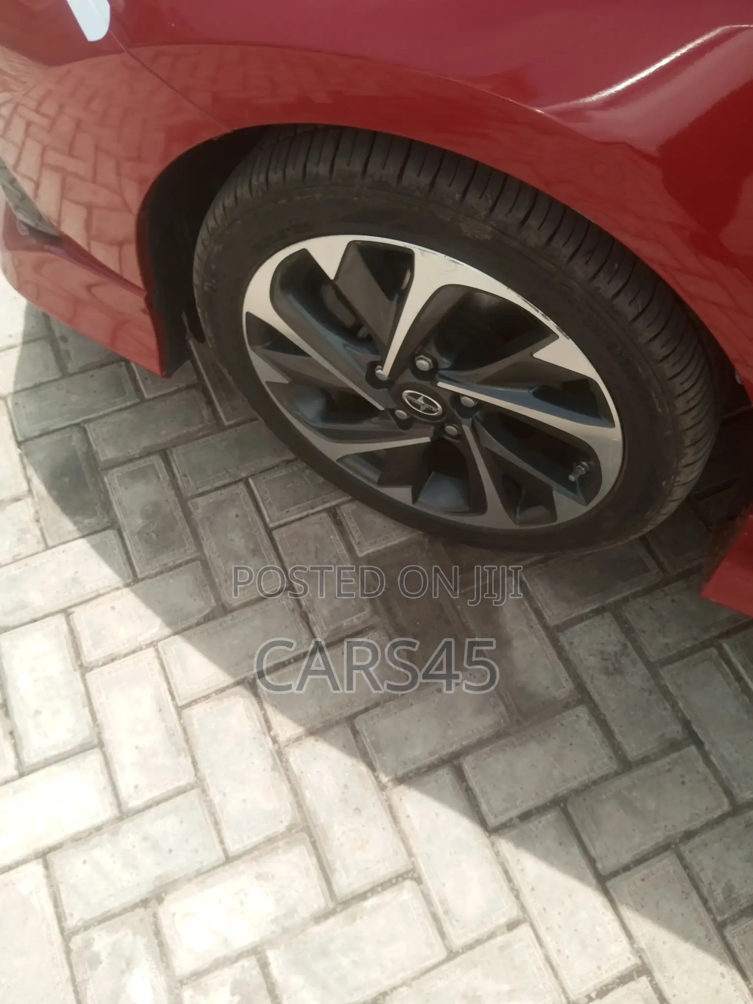 Scion iM Base 2016 Red