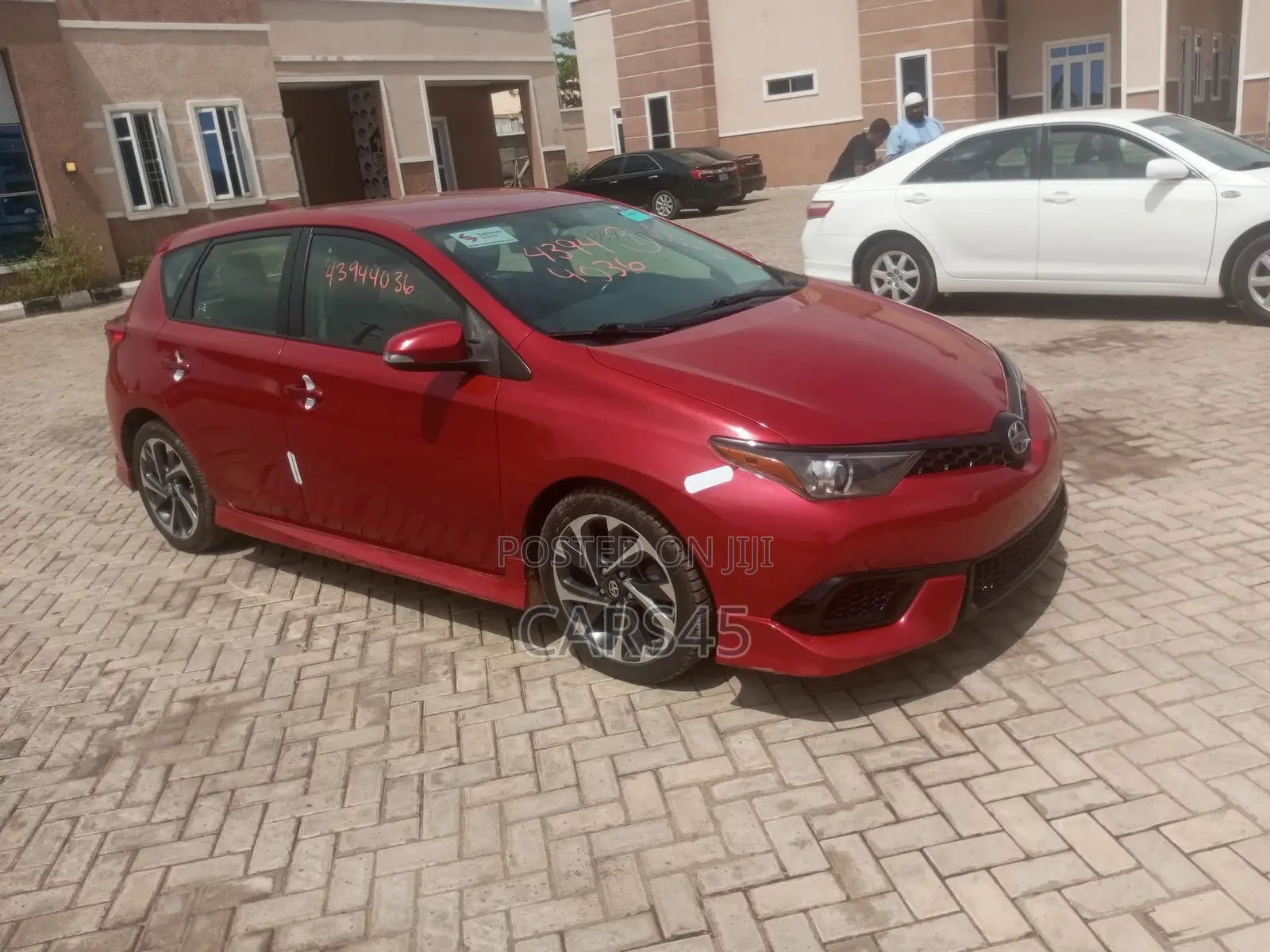 Scion iM Base 2016 Red