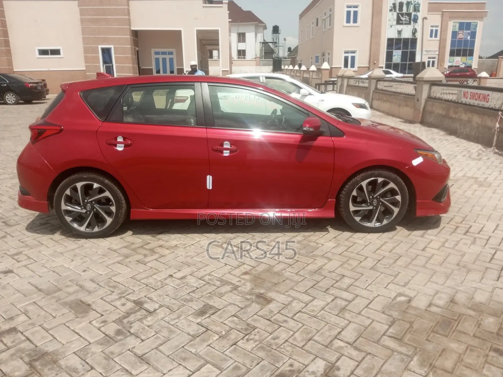 Scion iM Base 2016 Red