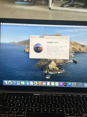 Laptop Apple MacBook Pro 2020 8GB Intel Core i5 SSD 512GB