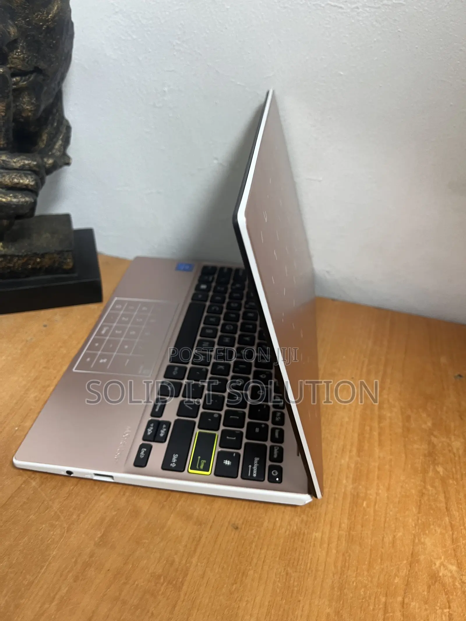Laptop Asus 4GB Intel Celeron SSD 72GB