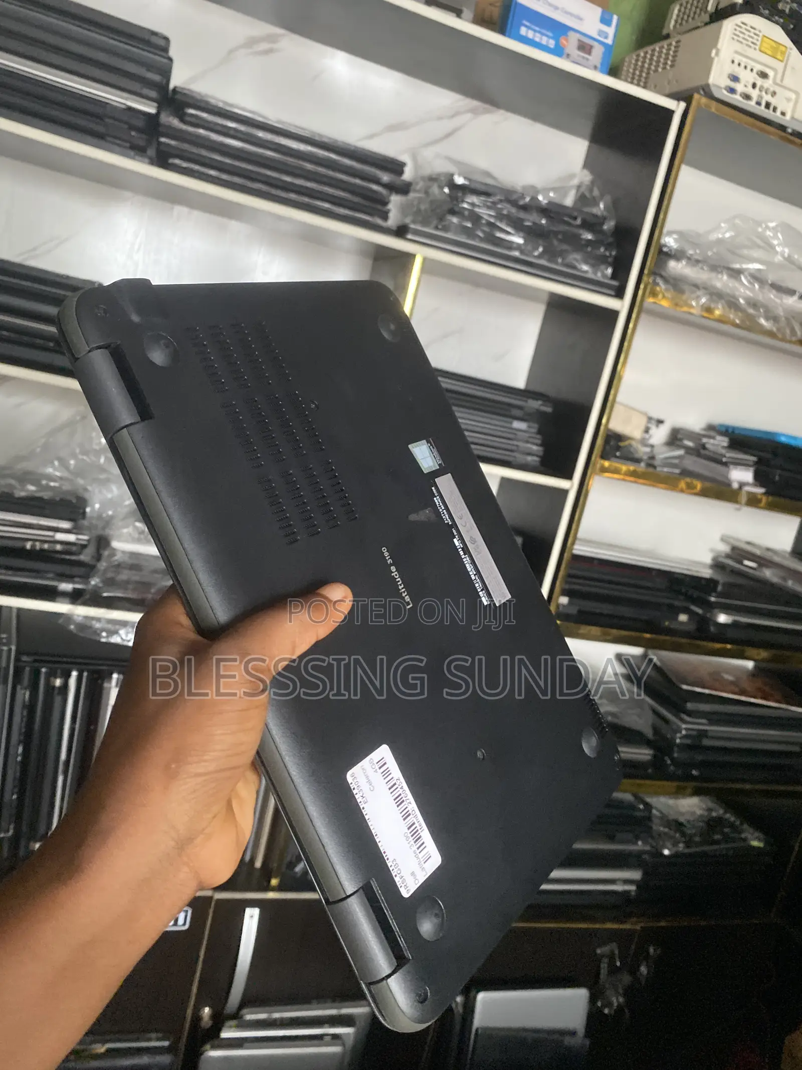 Laptop Dell Latitude 11 3190 4GB Intel SSD 60GB