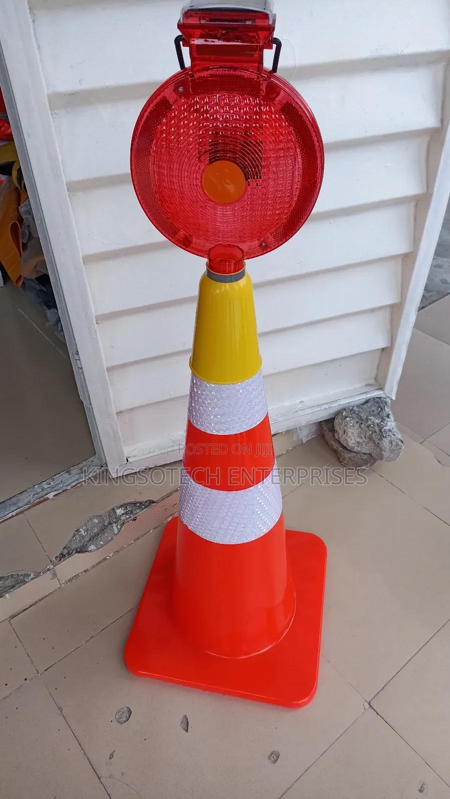 Solar Warning Traffic Cone Light