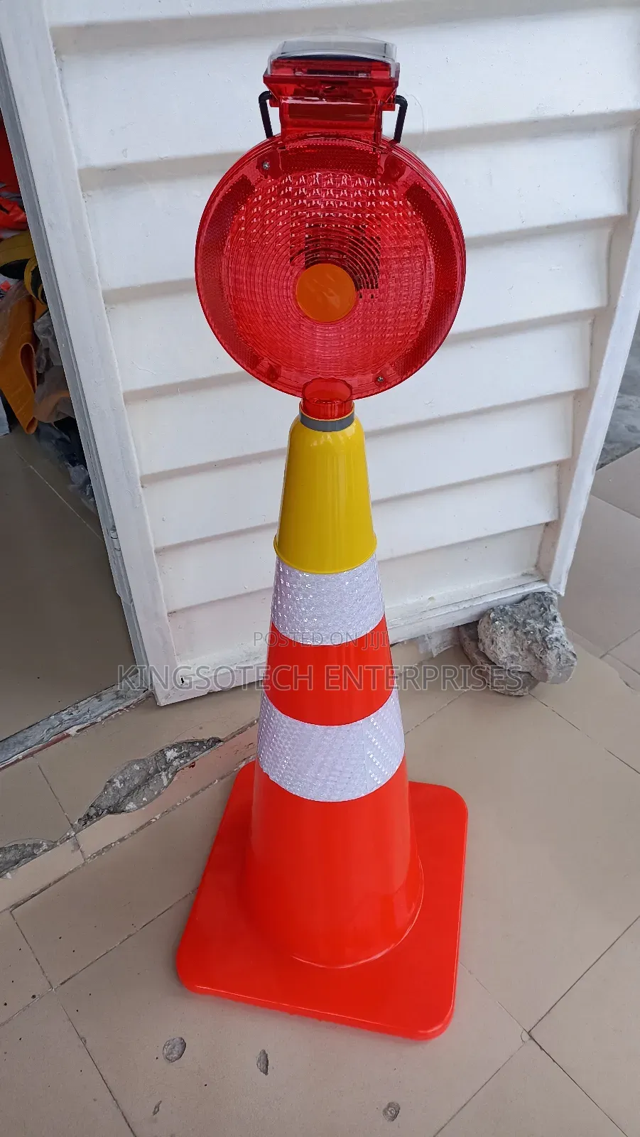 Solar Warning Traffic Cone Light