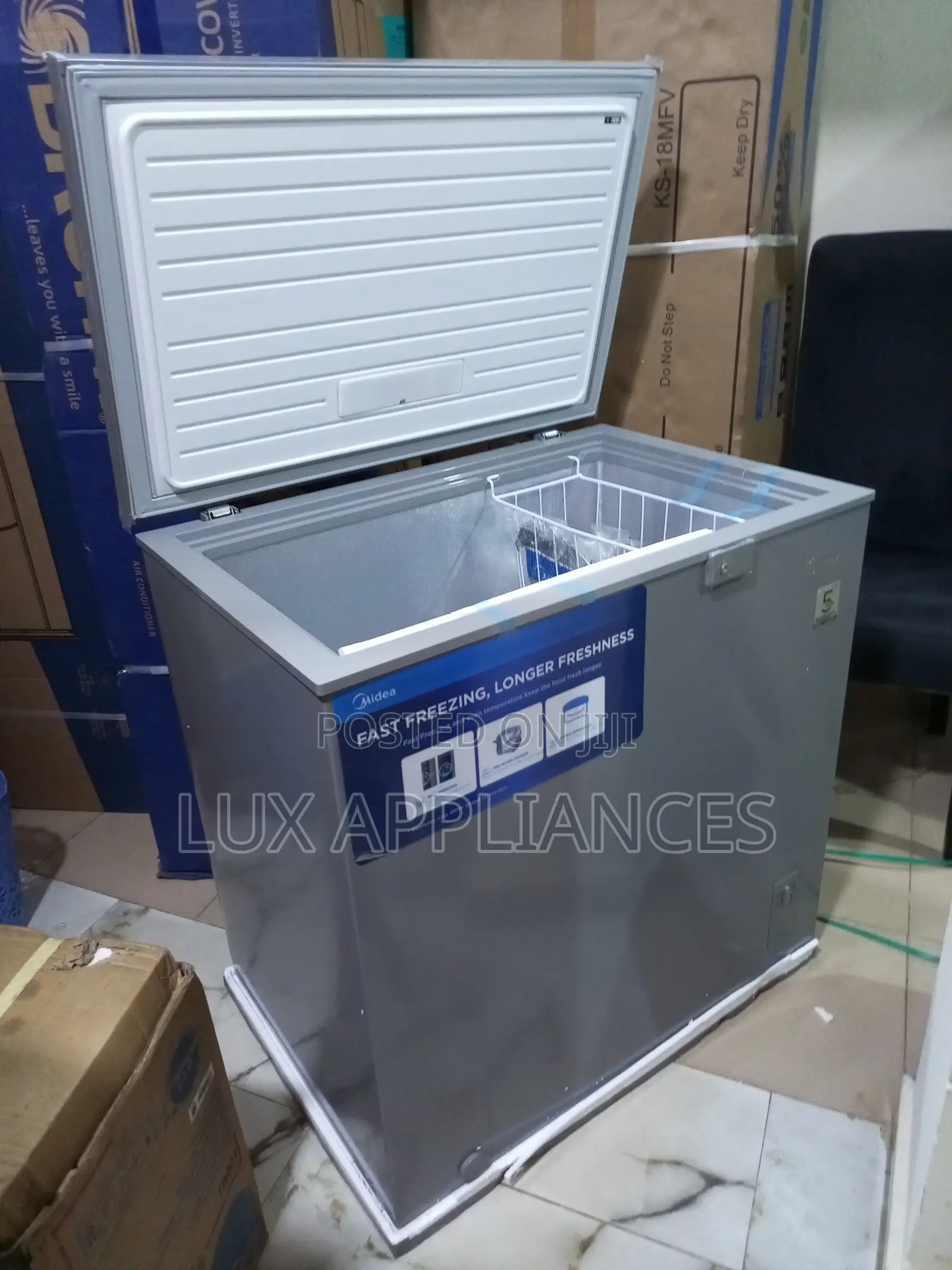Midea 197l Deep Freezer With Fast Freeze Mode