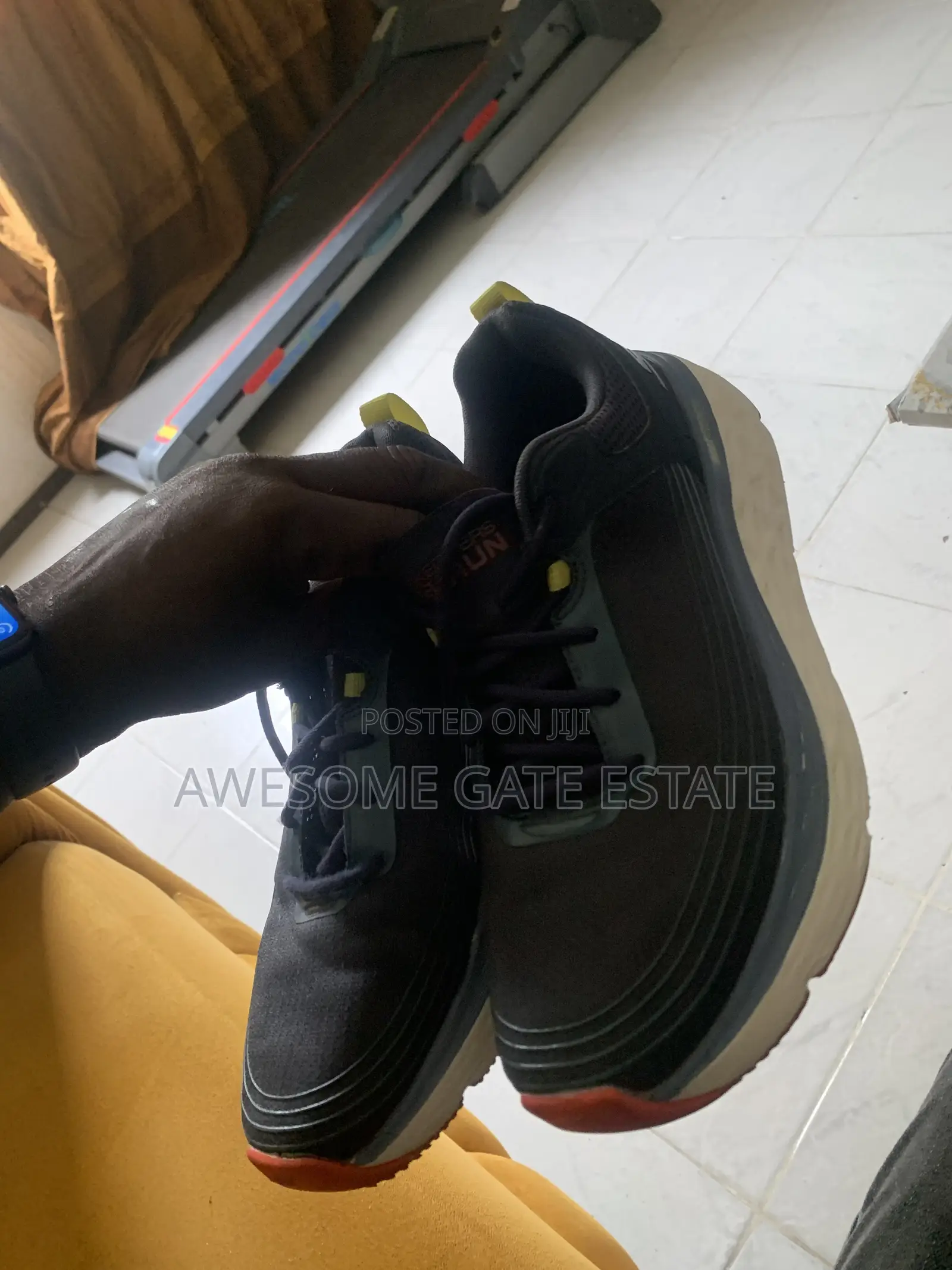 Neatly Used Skechers Gorun