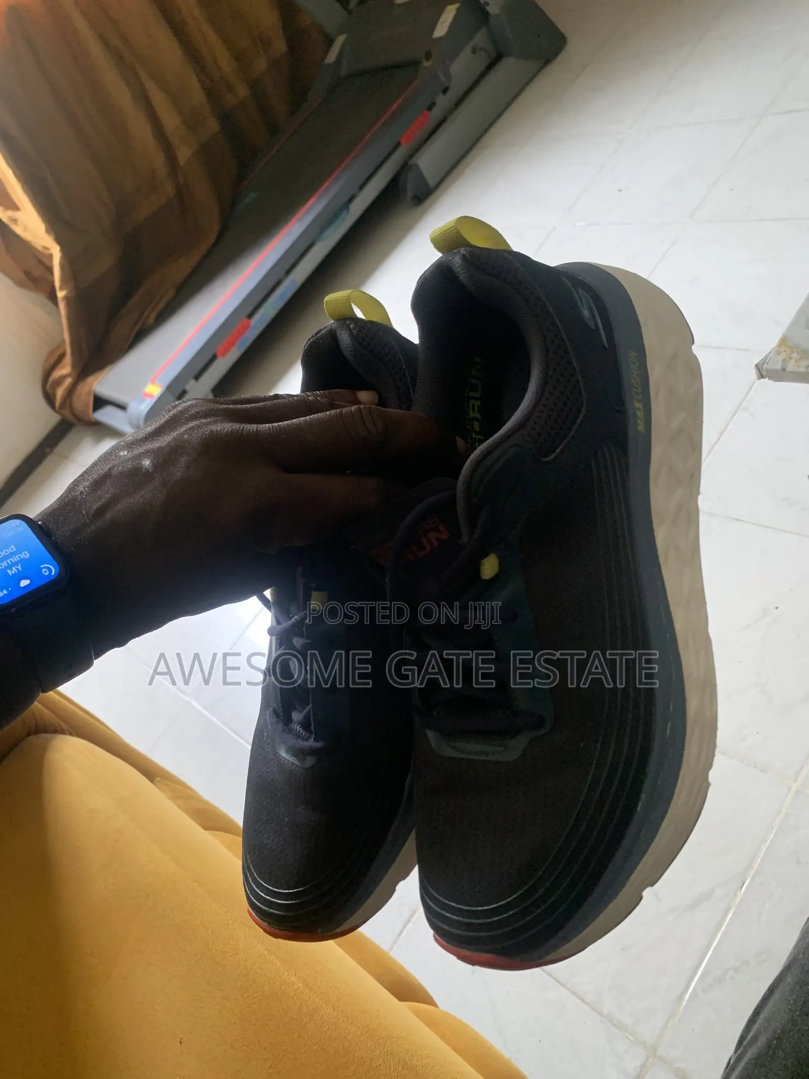 Neatly Used Skechers Gorun