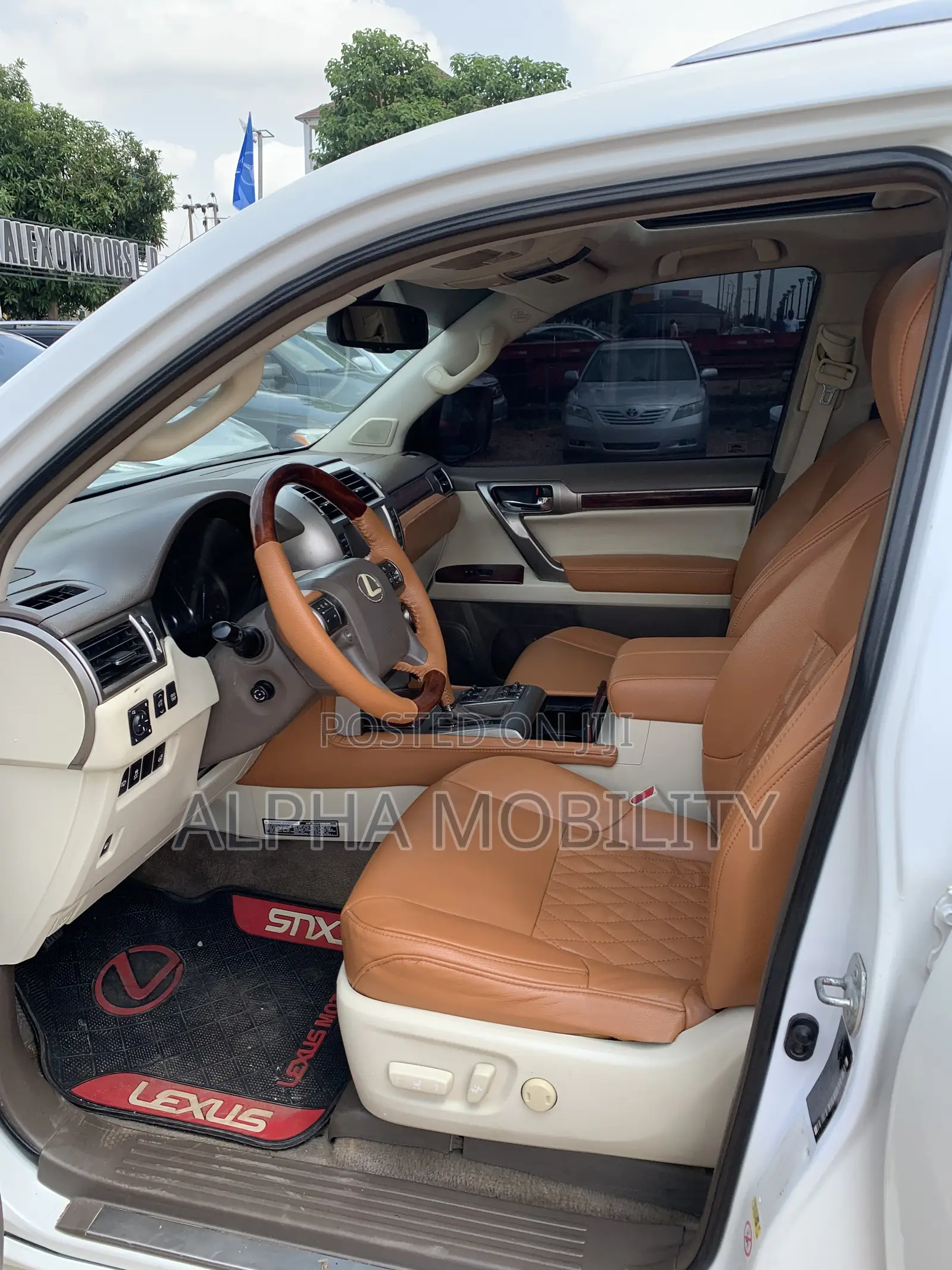 Lexus GX 2017 White