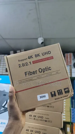 30-Meter Fiber Optic Active Optical Cable (Aoc) Hdmi Cable