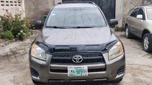Toyota RAV4 2010 Brown