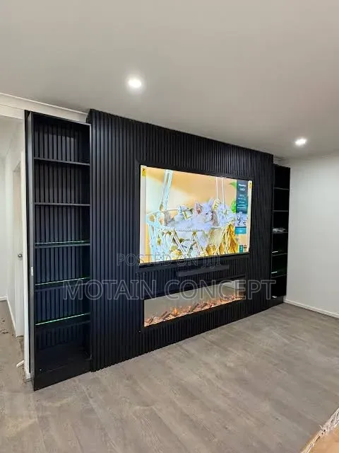 Organic Curved Tv Wall