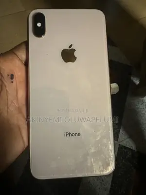 Apple iPhone XS Max 64 GB Gold