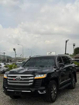 Toyota Land Cruiser Prado 2015 Black