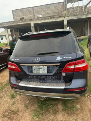 Mercedes-Benz M Class ML 350 4Matic 2013 Blue