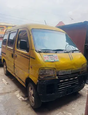Suzuki APV Minibus 2008 Yellow