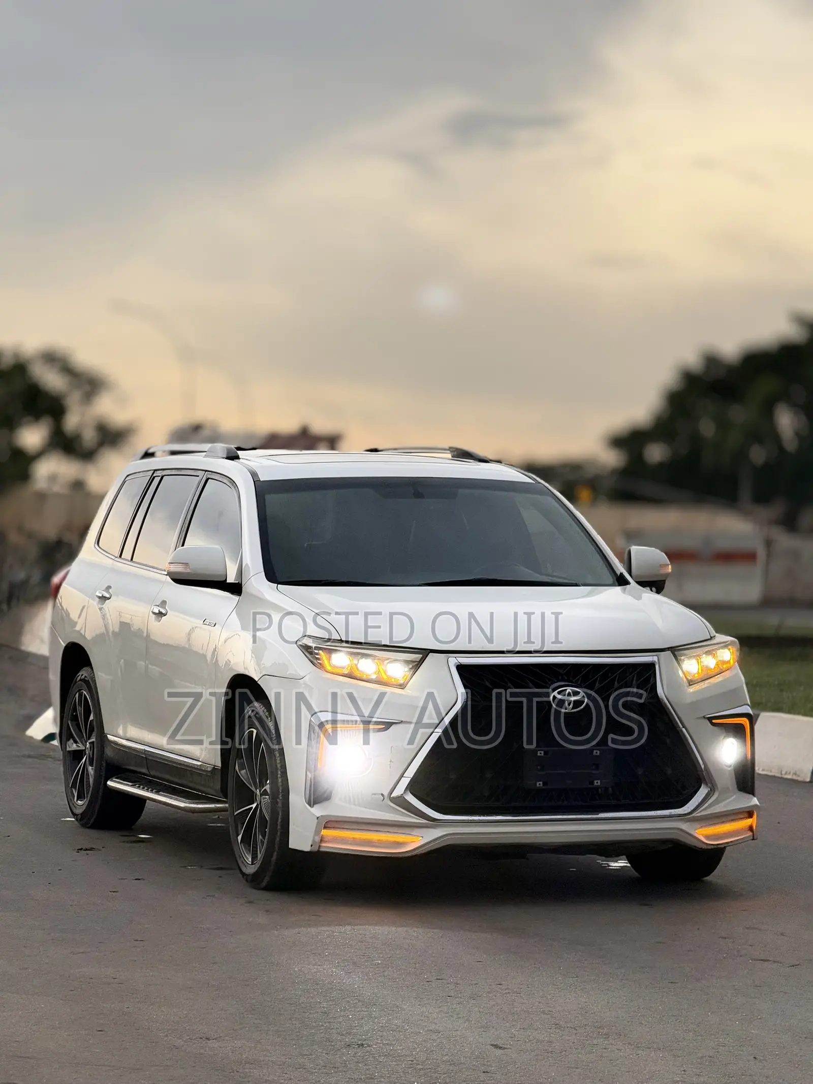 Toyota Highlander 2011 Silver