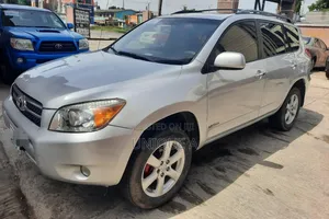 Toyota RAV4 2008 Silver