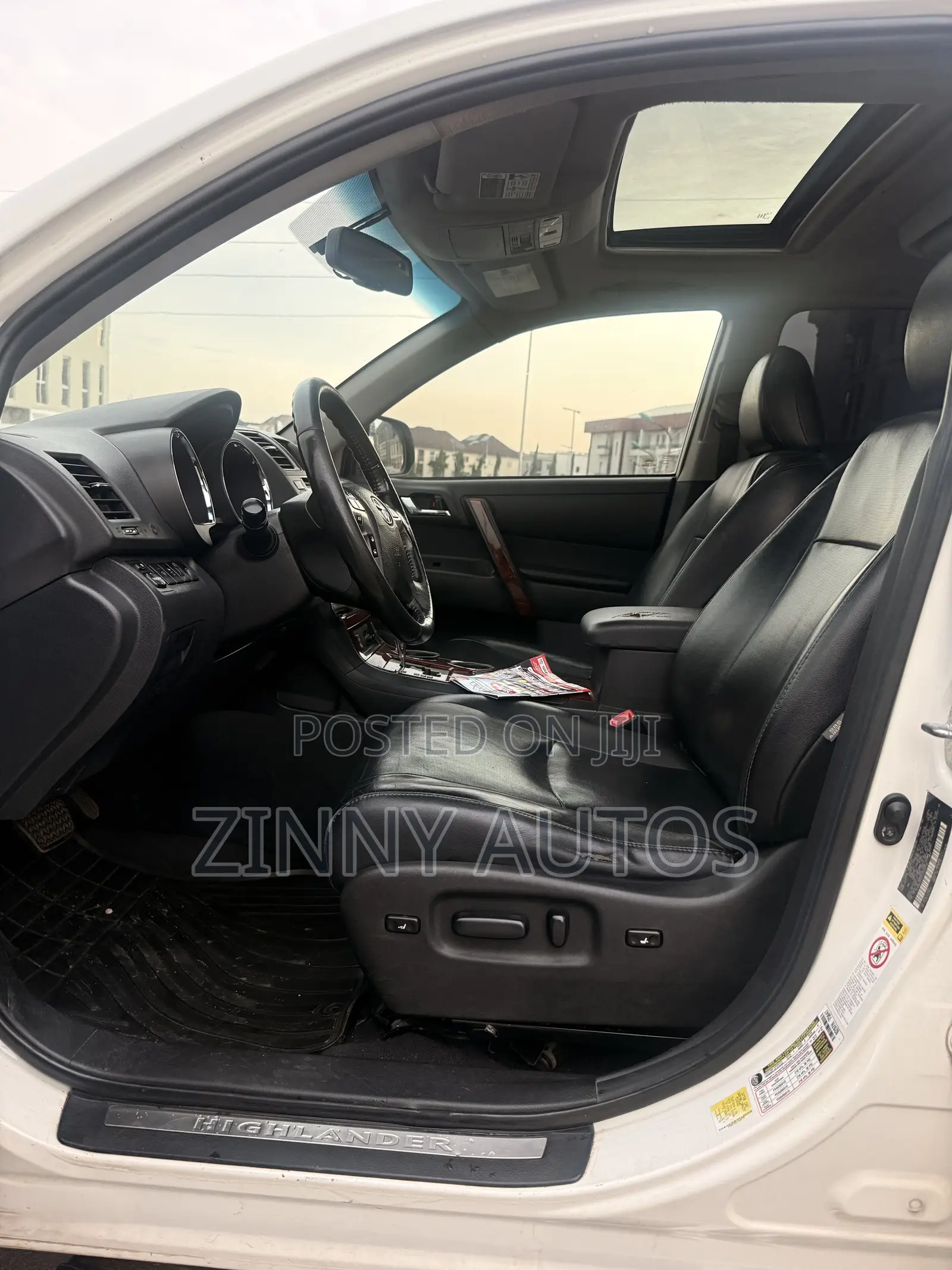 Toyota Highlander 2011 Silver