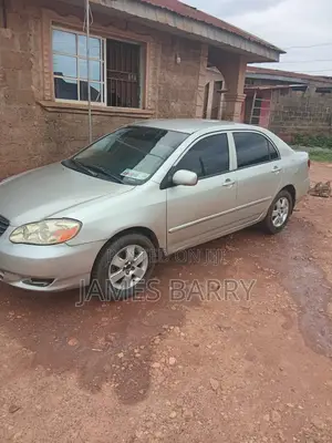 Toyota Corolla LE 2004 Silver