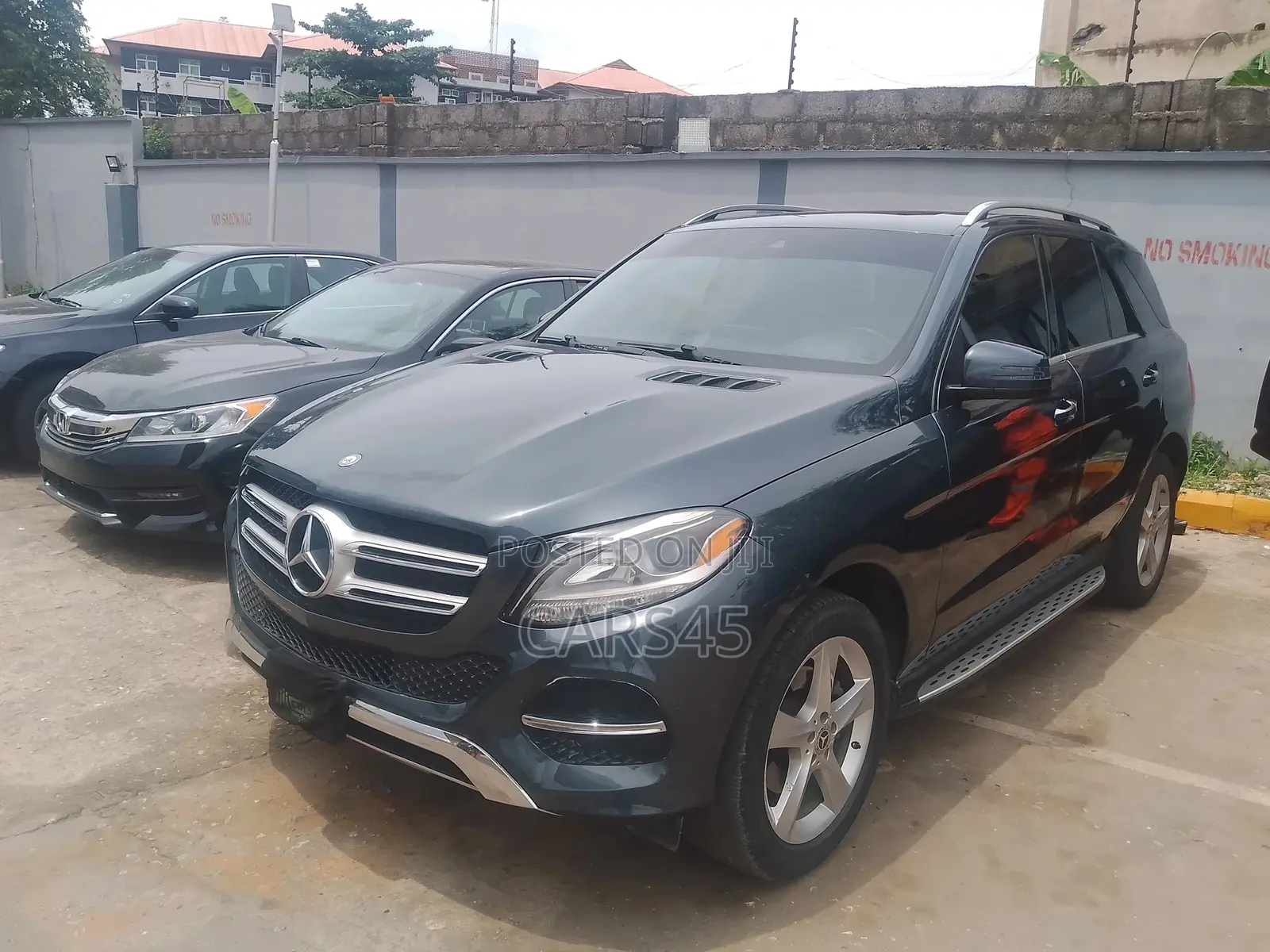 Mercedes-Benz GLE-Class 2016 Gray