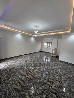 4bdrm Block of Flats in Court, Lugbe District for rent