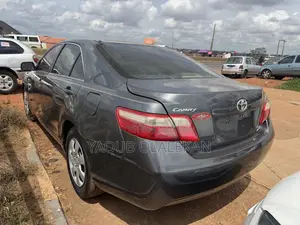 Toyota Camry 2008 Gray