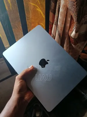 Laptop Apple MacBook Air 2025 M4 16GB Apple M4 SSD 256GB