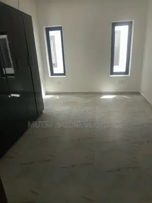 4bdrm Townhouse/Terrace in Lekki Phase 1 for sale