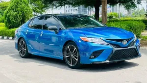 Toyota Camry 2020 Blue