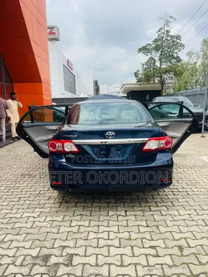 Toyota Corolla 2012 Blue