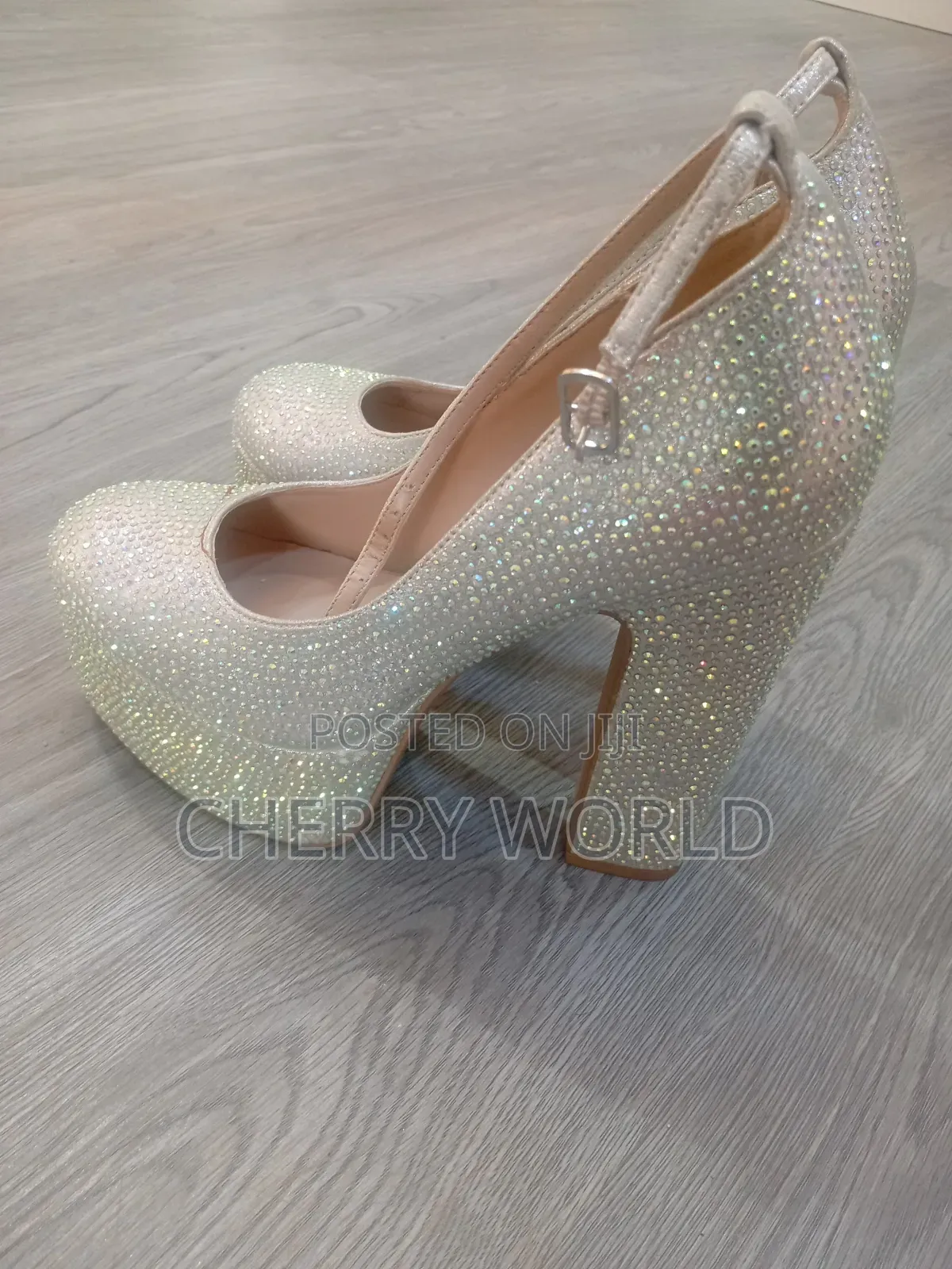 Heels Shoe