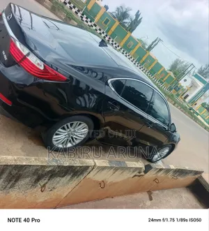 Lexus ES 2015 Black