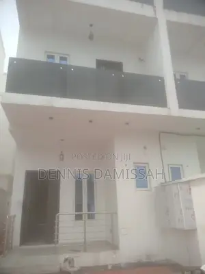 4bdrm Duplex in Omole Phase1 Ikeja for rent