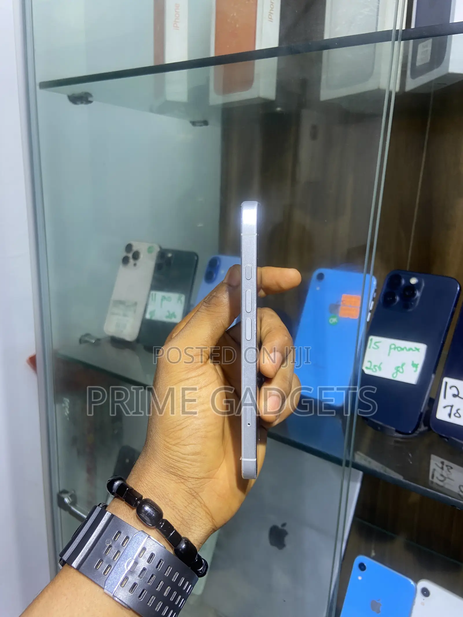Apple iPhone 16 128 GB White