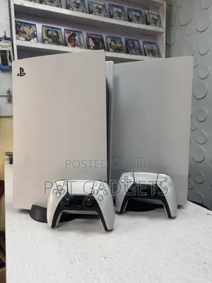 Ps5 Comsole (Standard) 1tb: 2das 10games