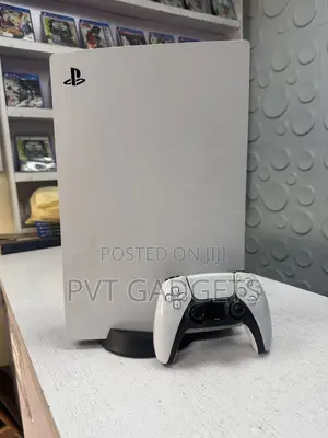 Ps5 Comsole (Standard) 1tb: 2pads