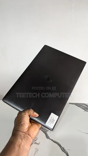 Laptop Dell Precision 5530 16GB Intel Core i7 SSD 512GB