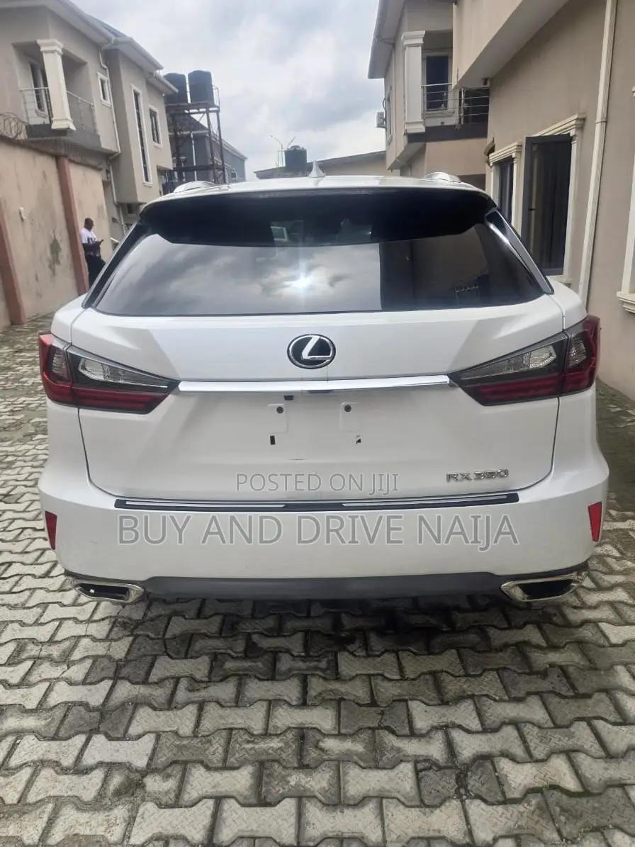 Lexus RX 2019 White