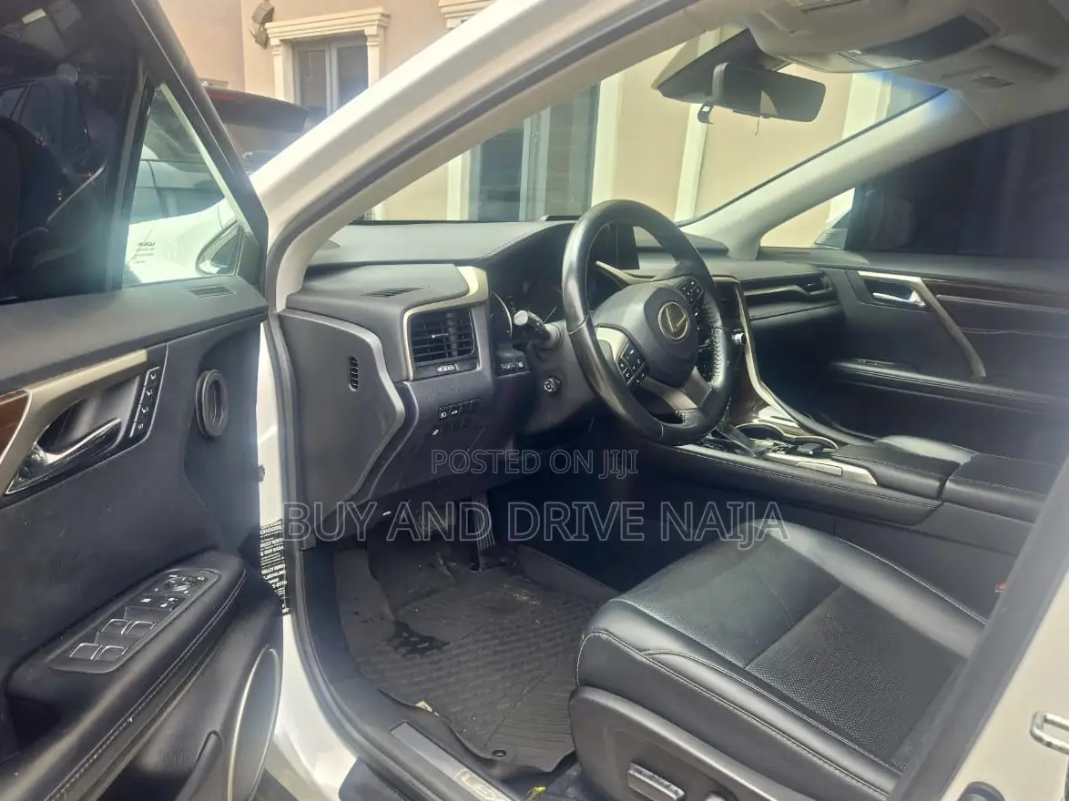 Lexus RX 2019 White