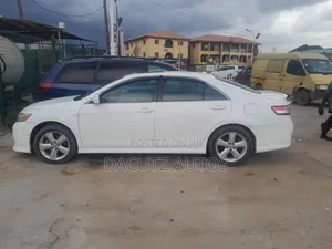 Toyota Camry 2010 White