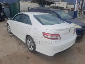 Toyota Camry 2010 White