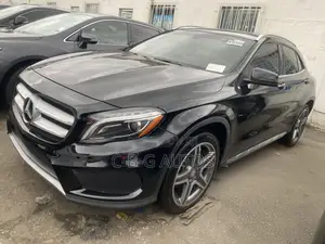 Mercedes-Benz GLA 250 2016 Black