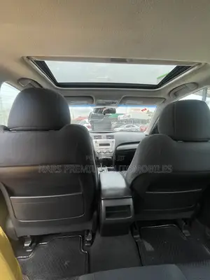 Toyota Camry SE 4dr Sedan (2.5L 4cyl 6A) 2011 Red
