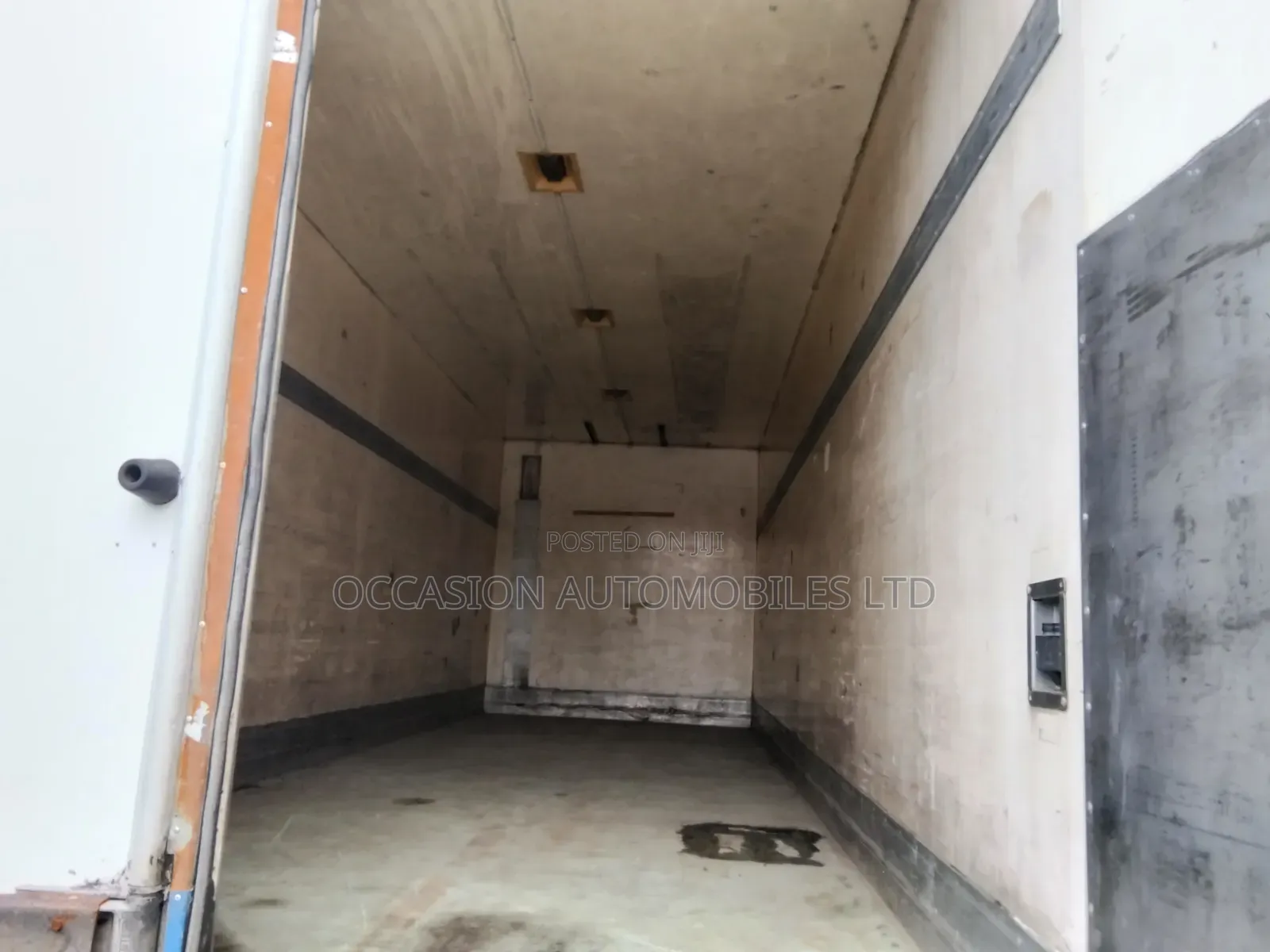 Container Body Truck